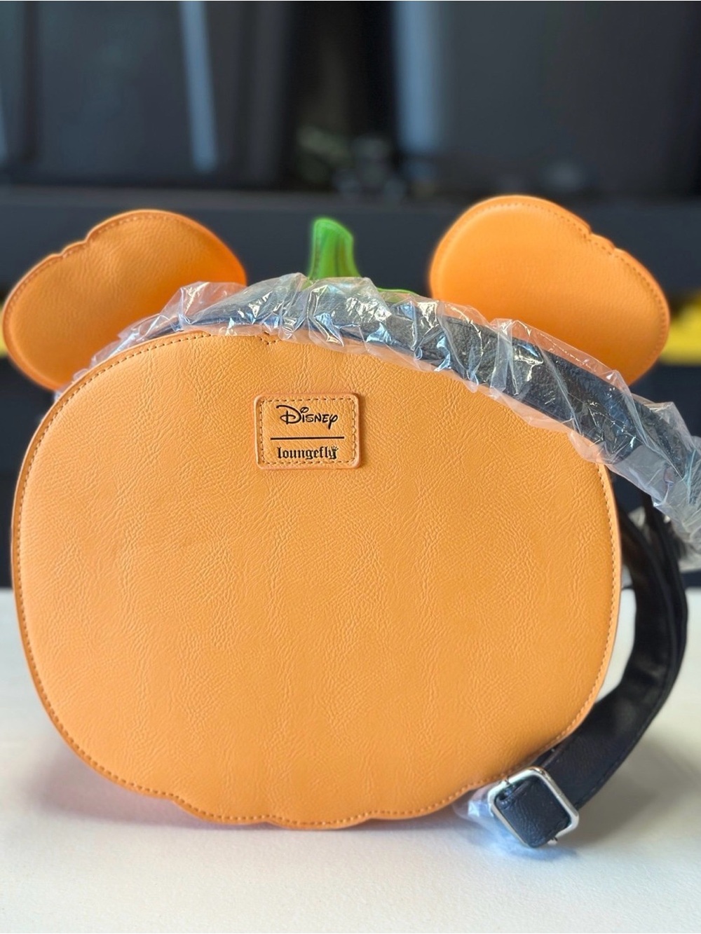Disney Pumpkin Mickey Kids Crossbody Bag in Orange and Green - Picture 2 of 4